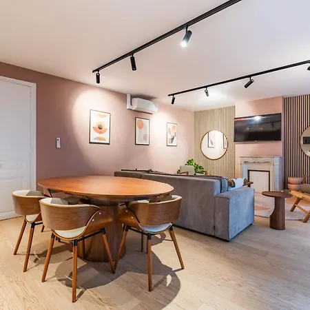 Chic 3-room Air-conditioned In The Heart Of The Marais Appartamento Parigi